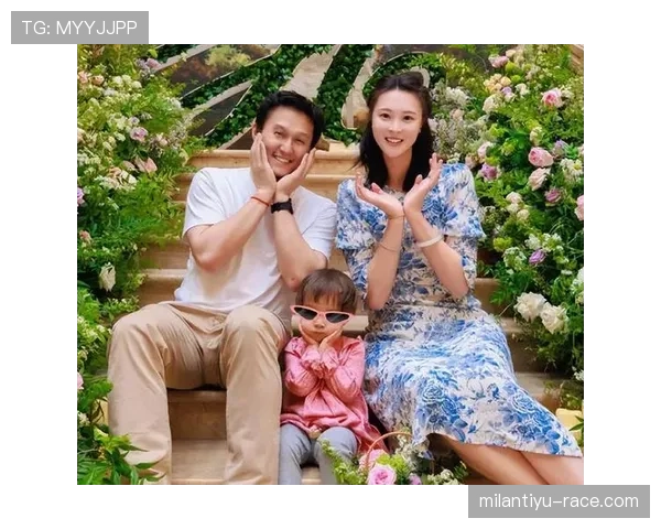 惠若琪就是那种，赛场上铁血女侠，下了场秒变逛街买买买的邻家大姐姐嘛？